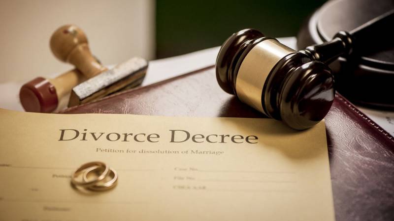 6 Reasons to Hire a Divorce Attorney