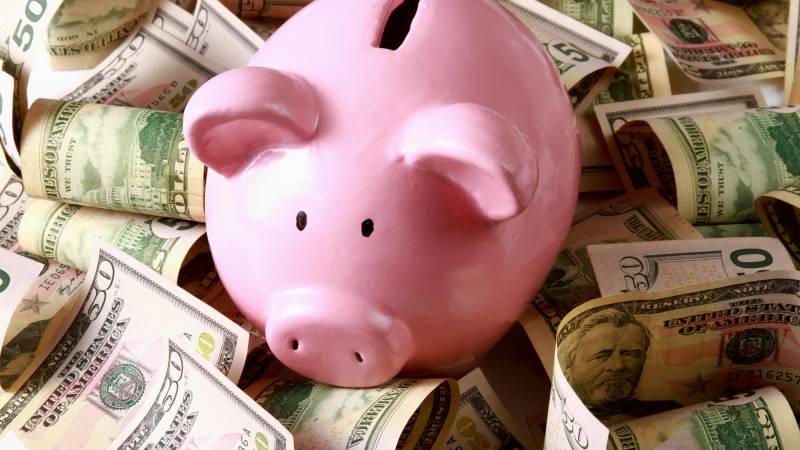 The Checking Accounts That Will Earn You Money in 2018