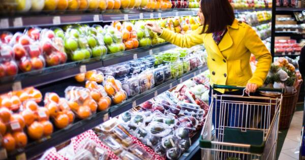 Are You Overpaying for Groceries? Shop At These Stores Instead