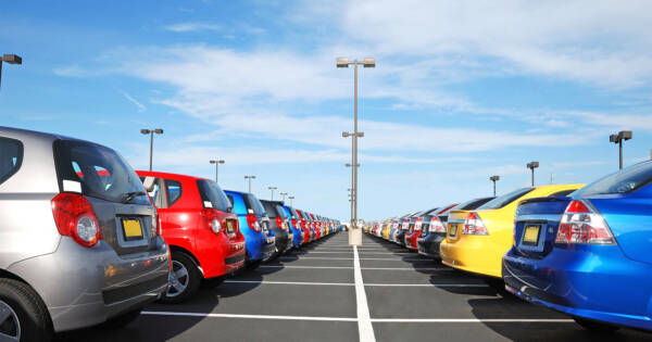 How to Decide Between Buying a 2017 or 2018 Car